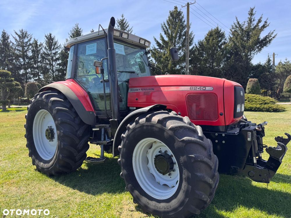 Massey Ferguson 8240 - 14