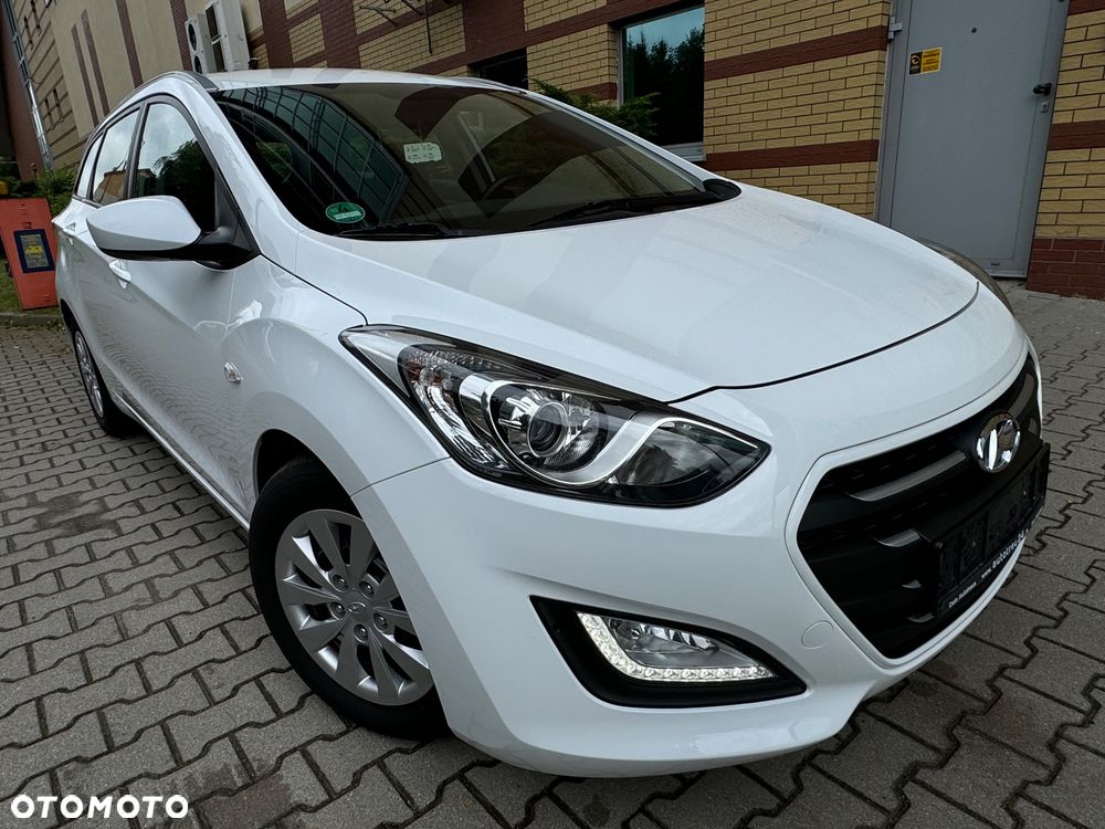 Hyundai i30 i30cw 1.6 CRDi Trend - 10