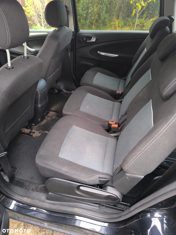 Ford S-Max 2.0 TDCi Trend - 15