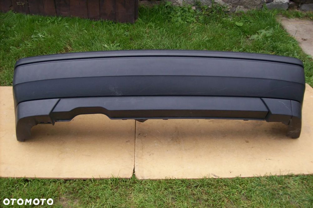 ZDERZAK TYLNY VW GOLF III HB - 1