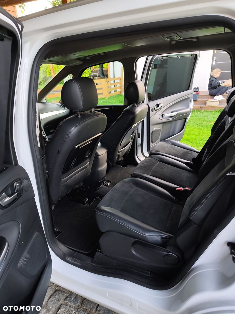 Ford Galaxy 2.0 T Titanium - 11
