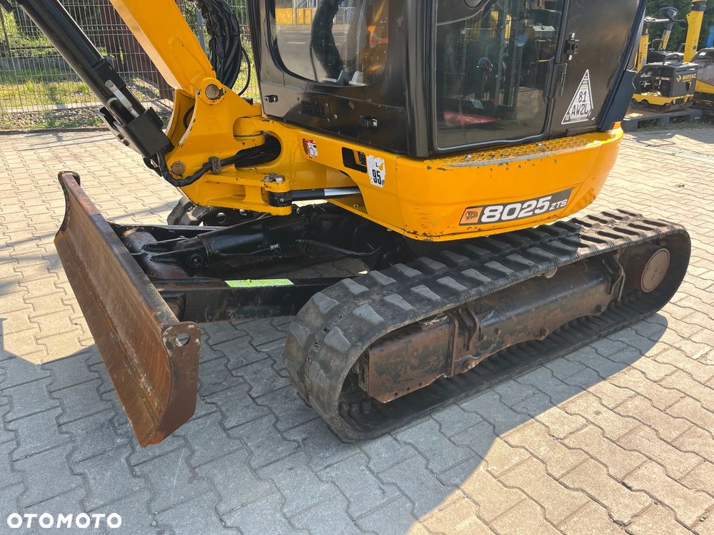 JCB 8025 ZTS - 8