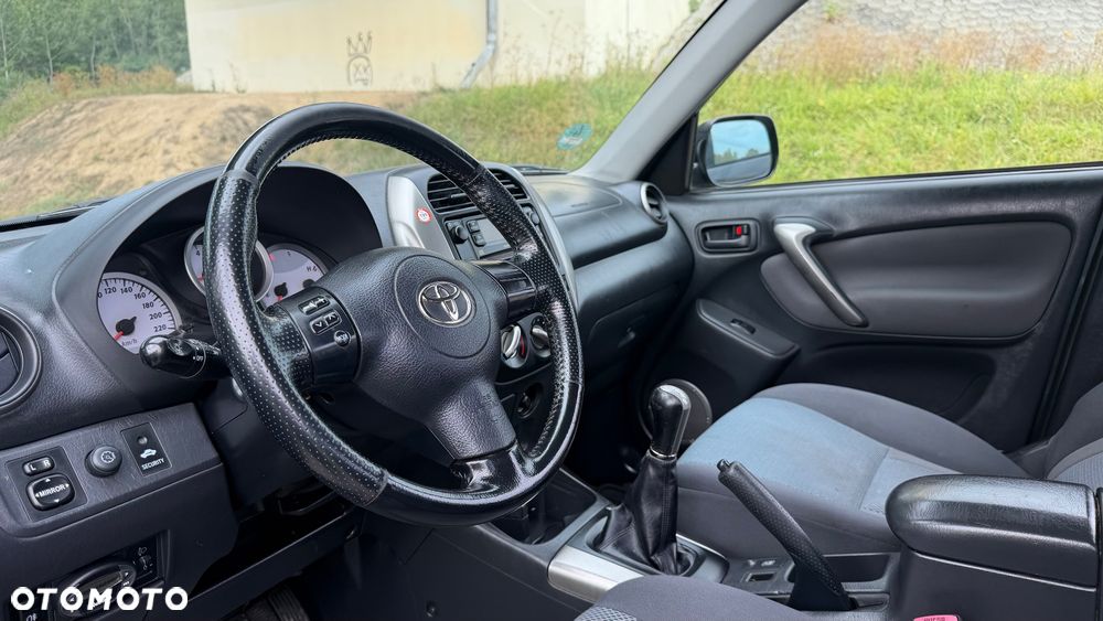 Toyota RAV4 4x4 - 17