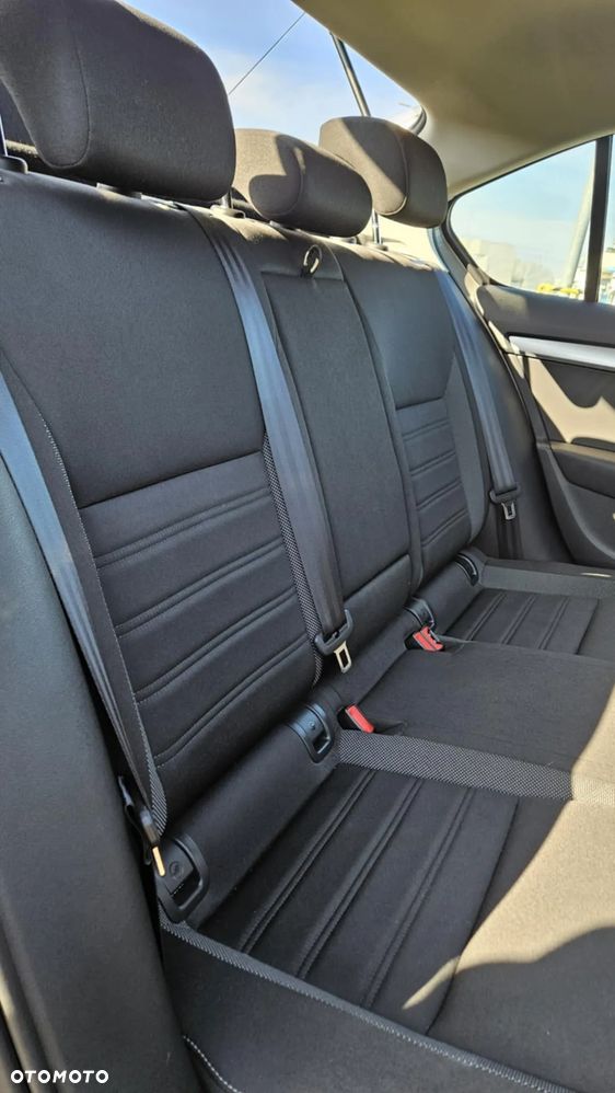 Skoda Octavia 1.4 TSI Ambition - 12