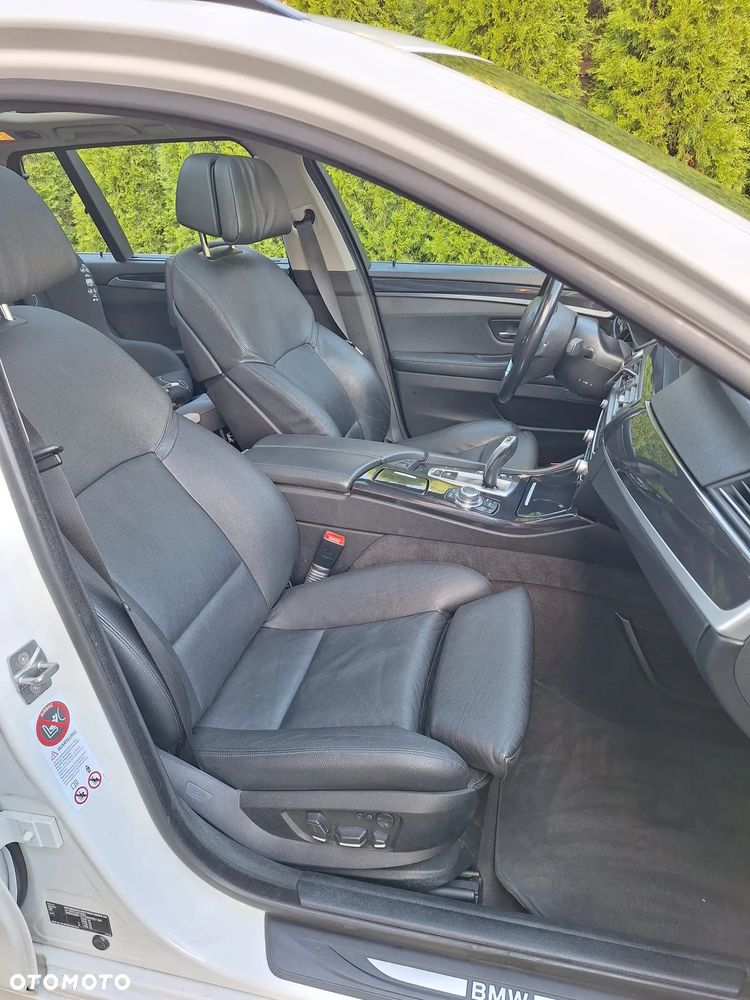 BMW Seria 5 530d Sport-Aut - 14