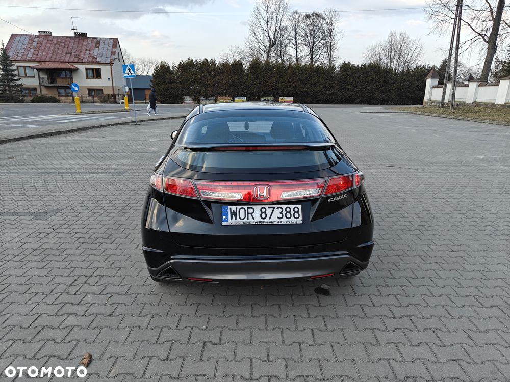 Honda Civic 1.8 Sport - 6