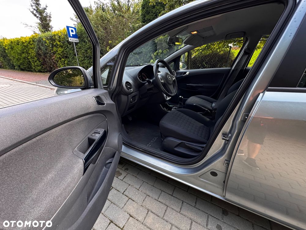 Opel Corsa 1.4 16V Edition 111 Jahre - 10