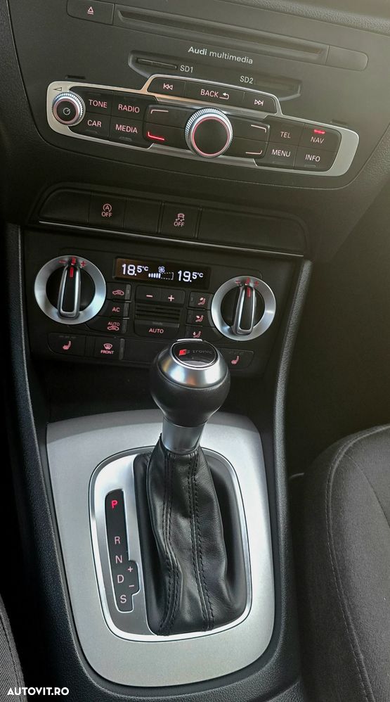 Audi Q3 2.0 TDI Quattro S tronic - 12