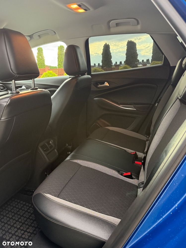 Opel Grandland X - 11