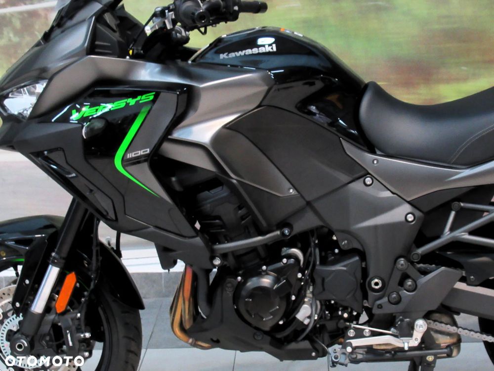 Kawasaki Versys 1000 - 16
