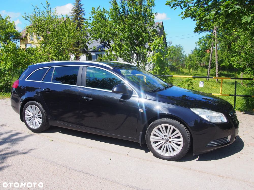 Opel Insignia 2.0 CDTI Sports Tourer - 2