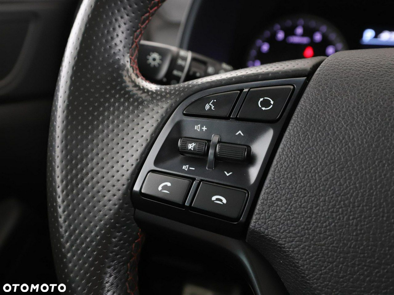 Hyundai Tucson 1.6 GDi 4WD DCT N Line - 33