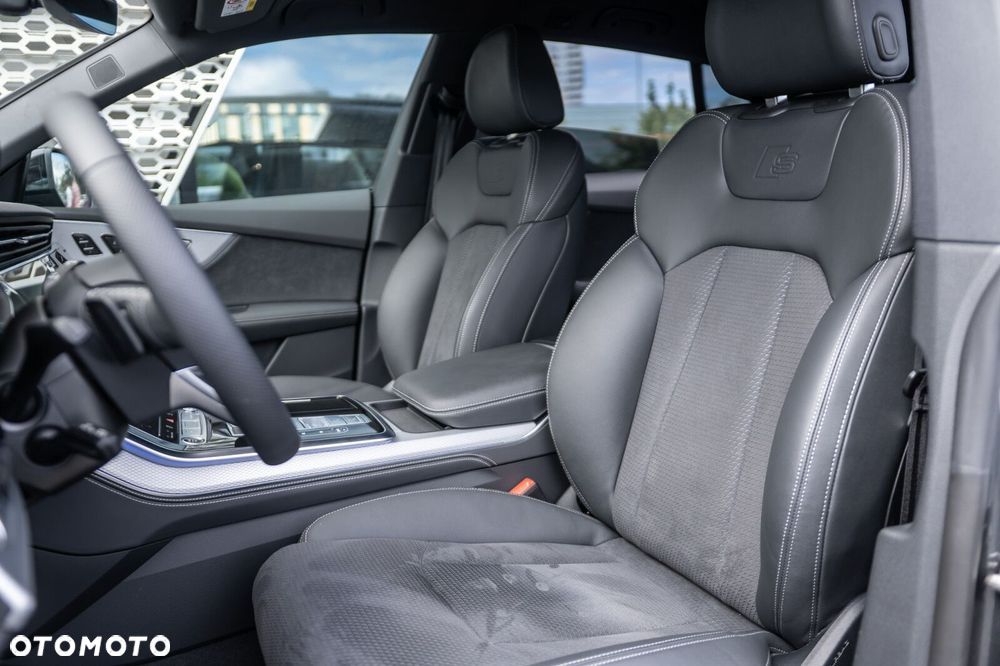 Audi Q8 - 15