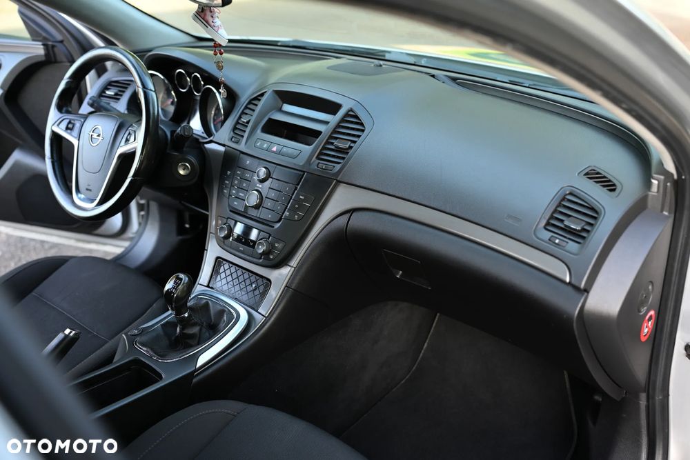 Opel Insignia 1.8 Sport - 7