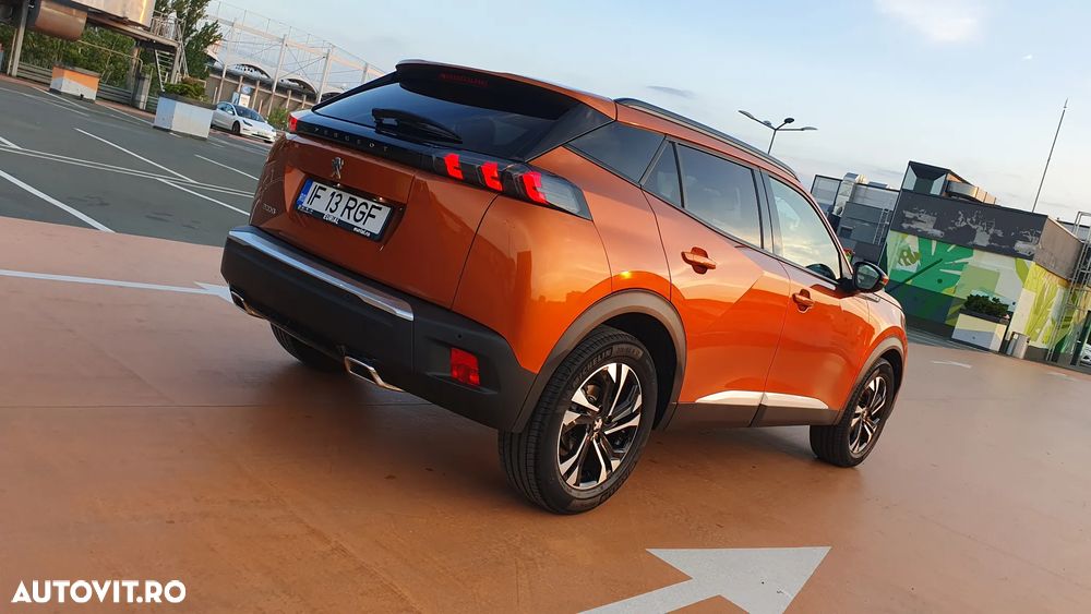 Peugeot 2008 1.2 PureTech EAT8 STT GT - 26