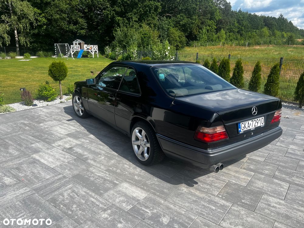 Mercedes-Benz W124 (1984-1993) - 3