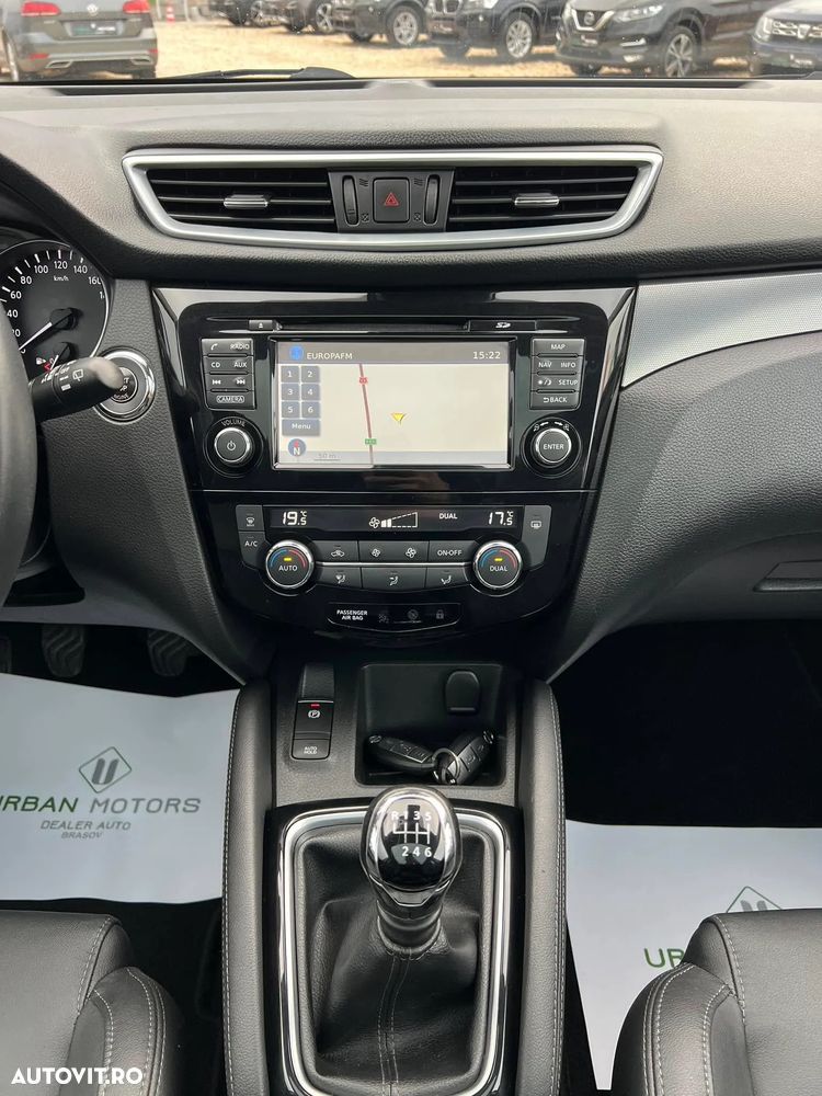 Nissan Qashqai 1.5 DCI TEKNA - 6