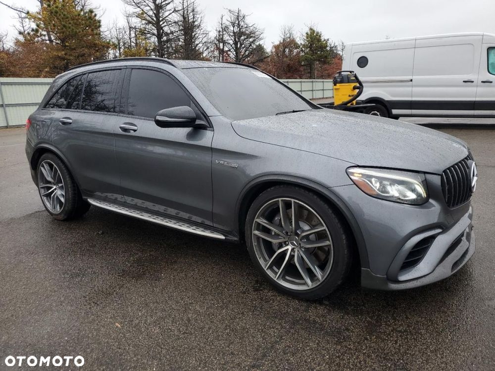 Mercedes-Benz GLC - 10