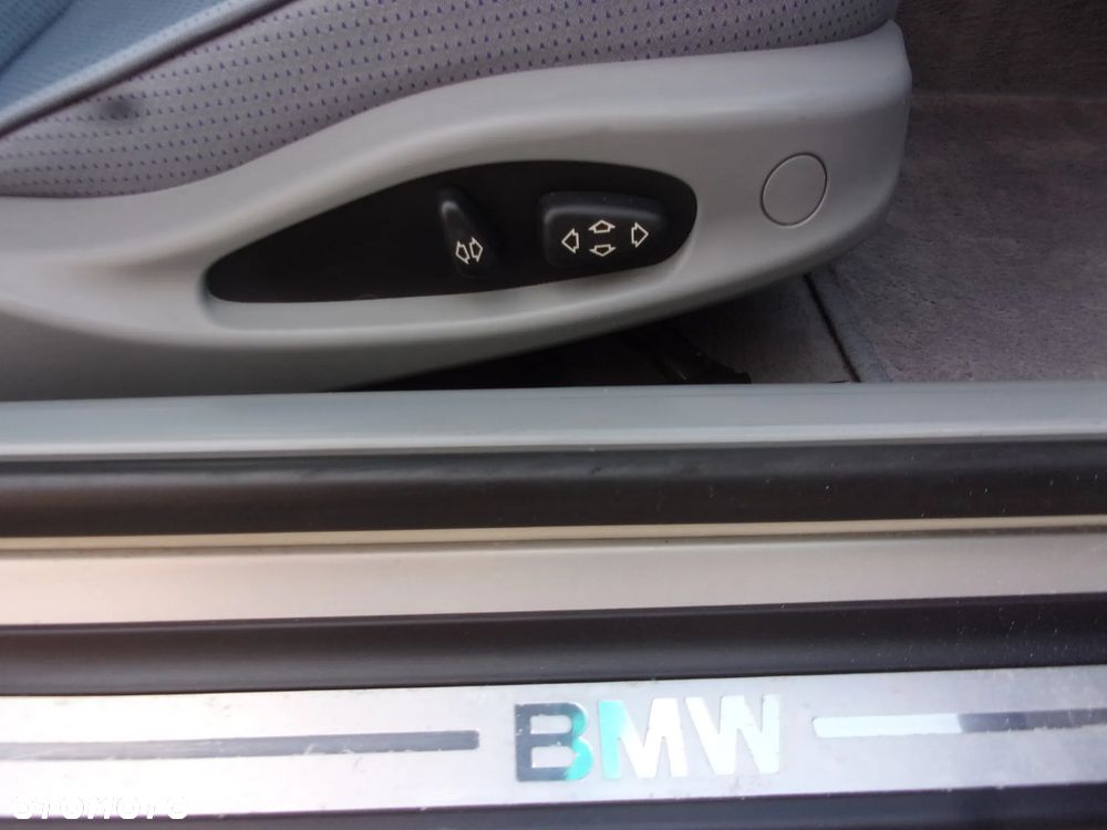BMW Seria 3 - 39