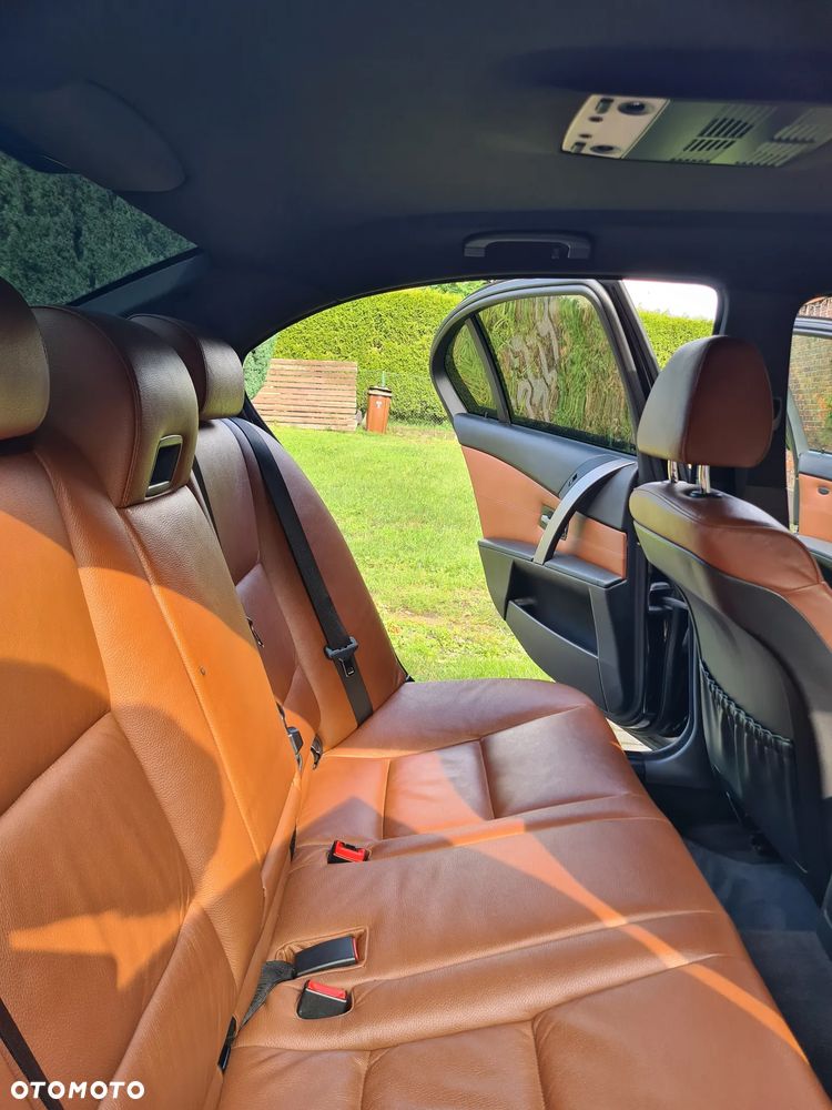 BMW Seria 5 - 15