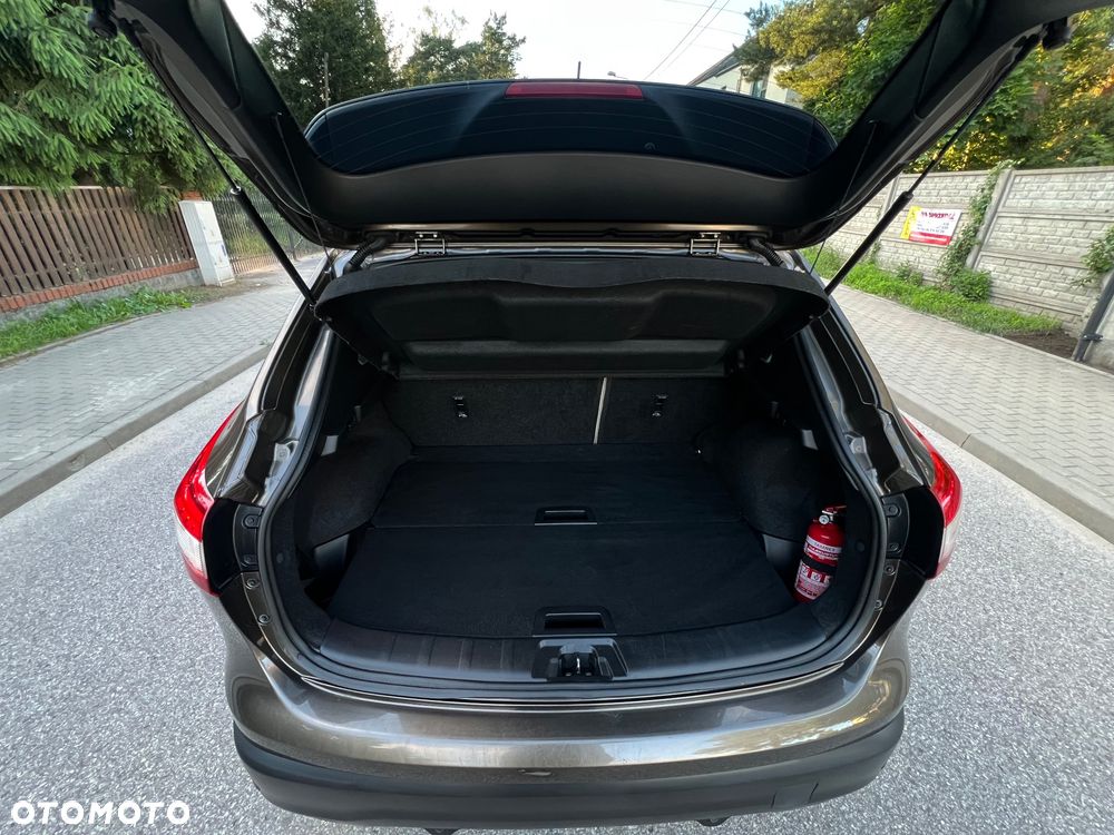 Nissan Qashqai 1.2 DIG-T Tekna - 12