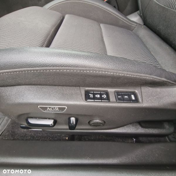 Opel Insignia 2.0 CDTI Business Elegance S&S - 20