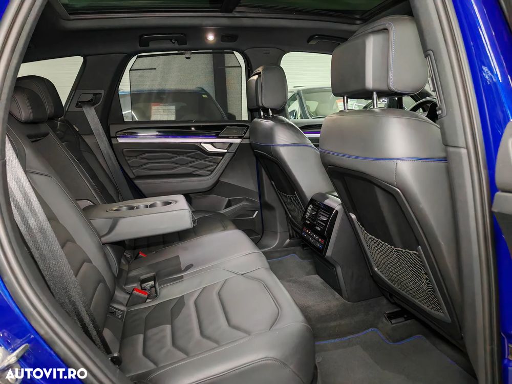 Volkswagen Touareg V6 TSI eHybrid PHEV R - 11