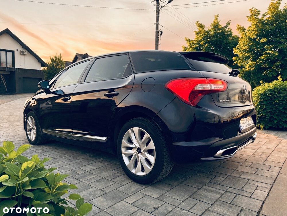 Citroën DS5 Hybrid4 EGS6 SportChic - 6