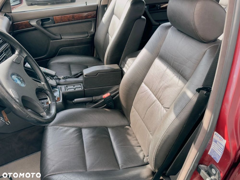 BMW Seria 7 750iL - 12