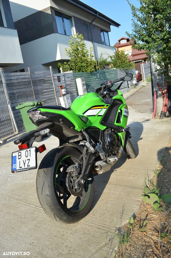 Kawasaki Ninja 650 - 6