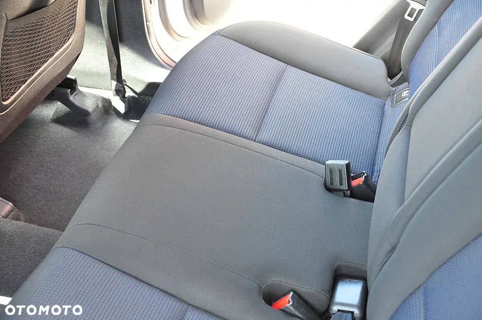 Hyundai Tucson 2.0 CRDI BlueDrive GO Plus 2WD - 35