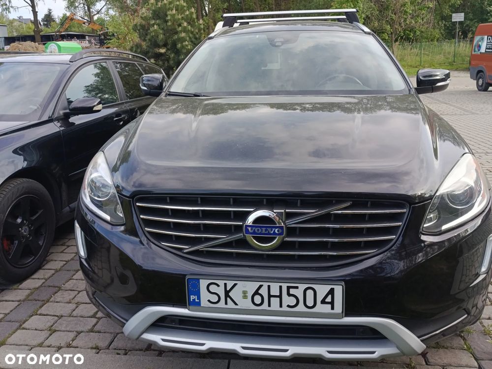 Volvo XC 60 T6 AWD Geartronic Momentum - 1