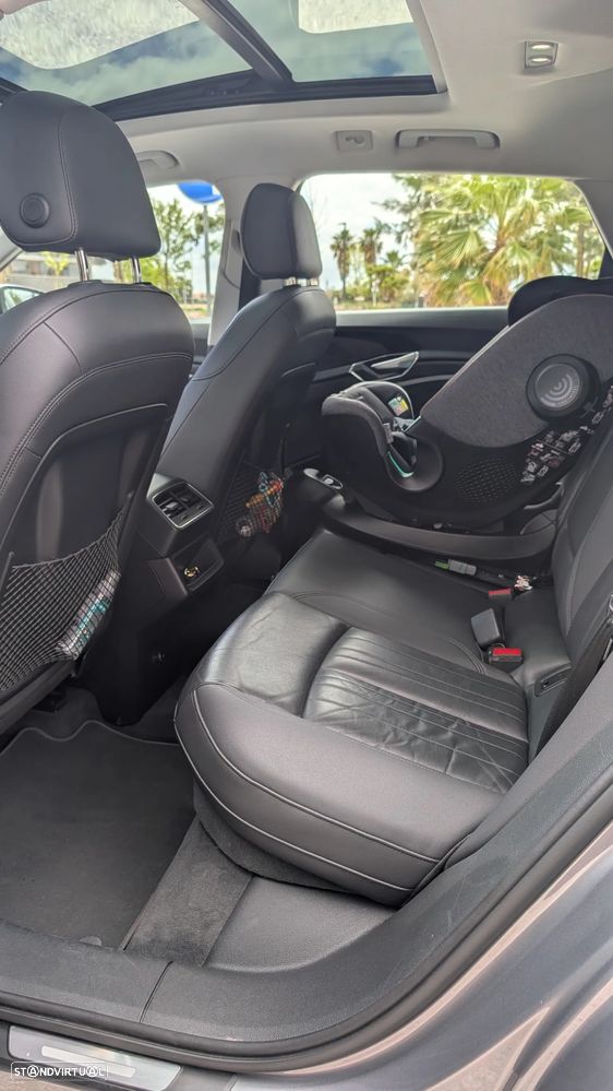 Audi e-tron 50 quattro Advanced - 6