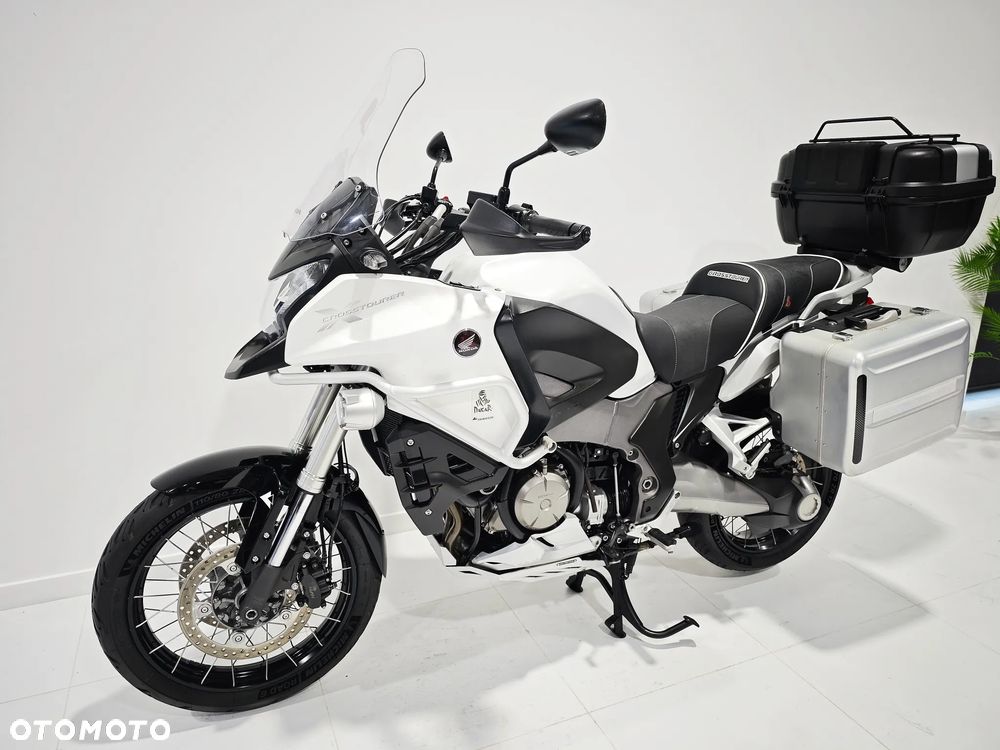 Honda VFR - 17