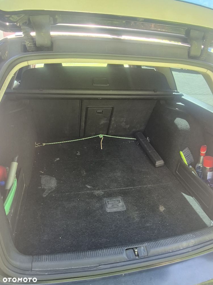 Volkswagen Passat 2.0 TDI Comfortline DSG - 8
