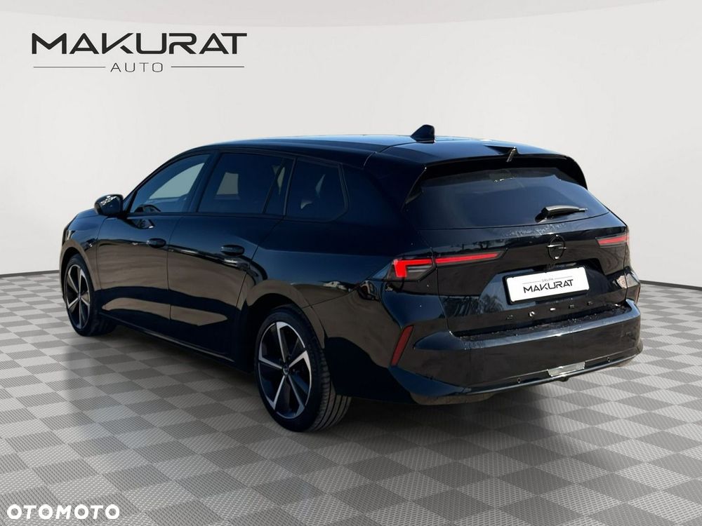 Opel Astra 2024 photo 3