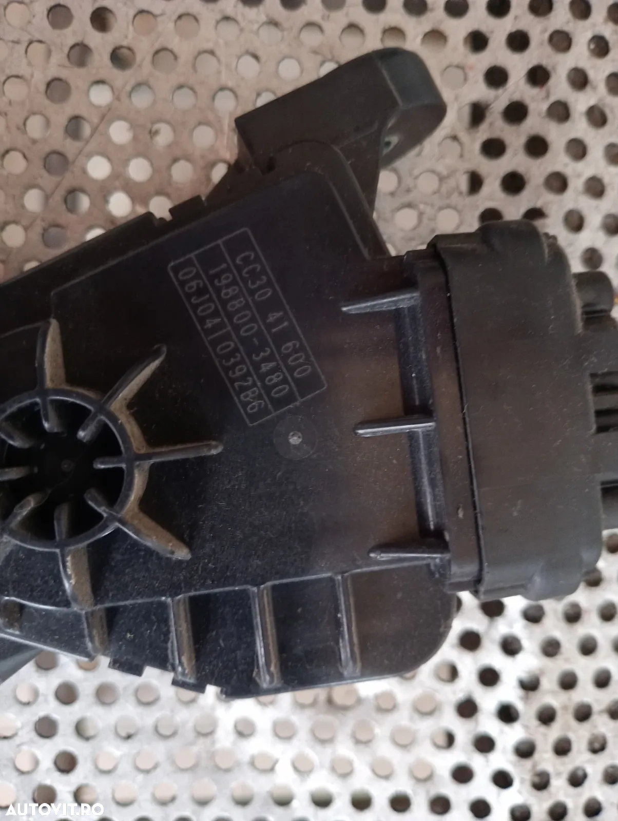Pedala Acceleratie Mazda 5 2.0 Diesel RF7J An 2005-2006-2007-2008-2009-2010 Volan Stanga -3480Dezme - 4