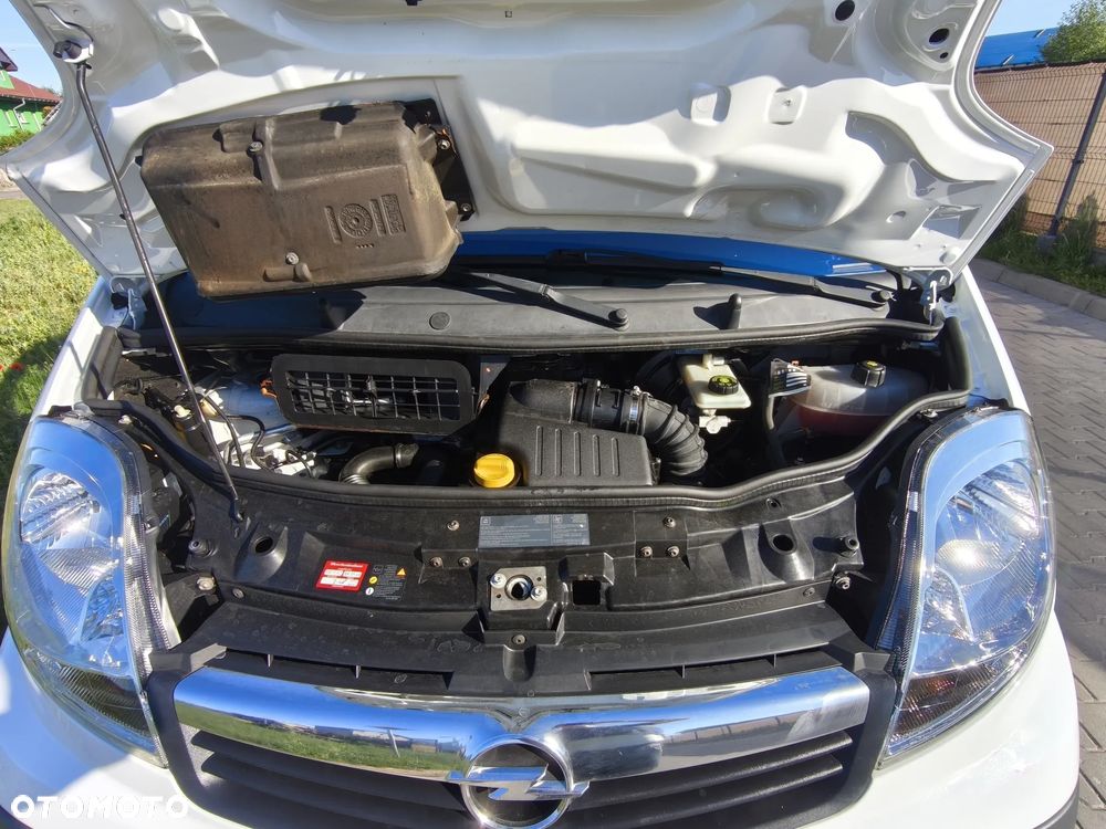 Opel Vivaro L1H1 2.9t - 10