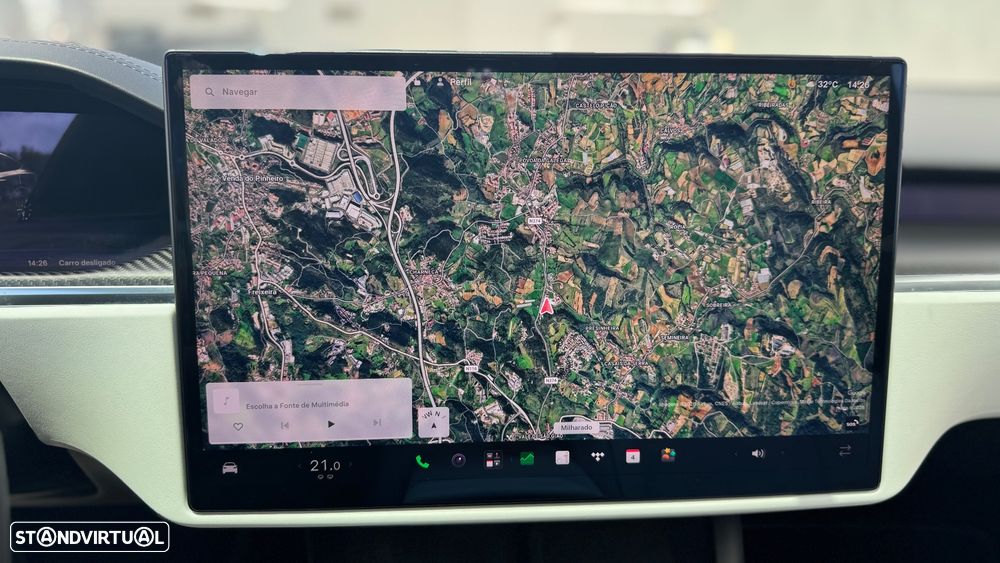 Tesla Model X Plaid AWD - 7
