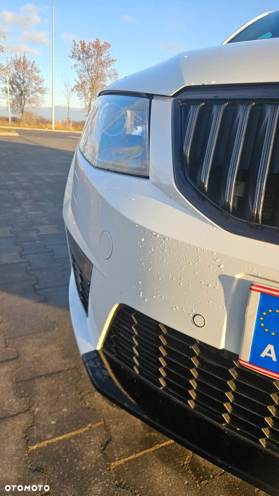 Skoda Octavia 2.0 TDI 4x4 RS Challenge DSG - 23