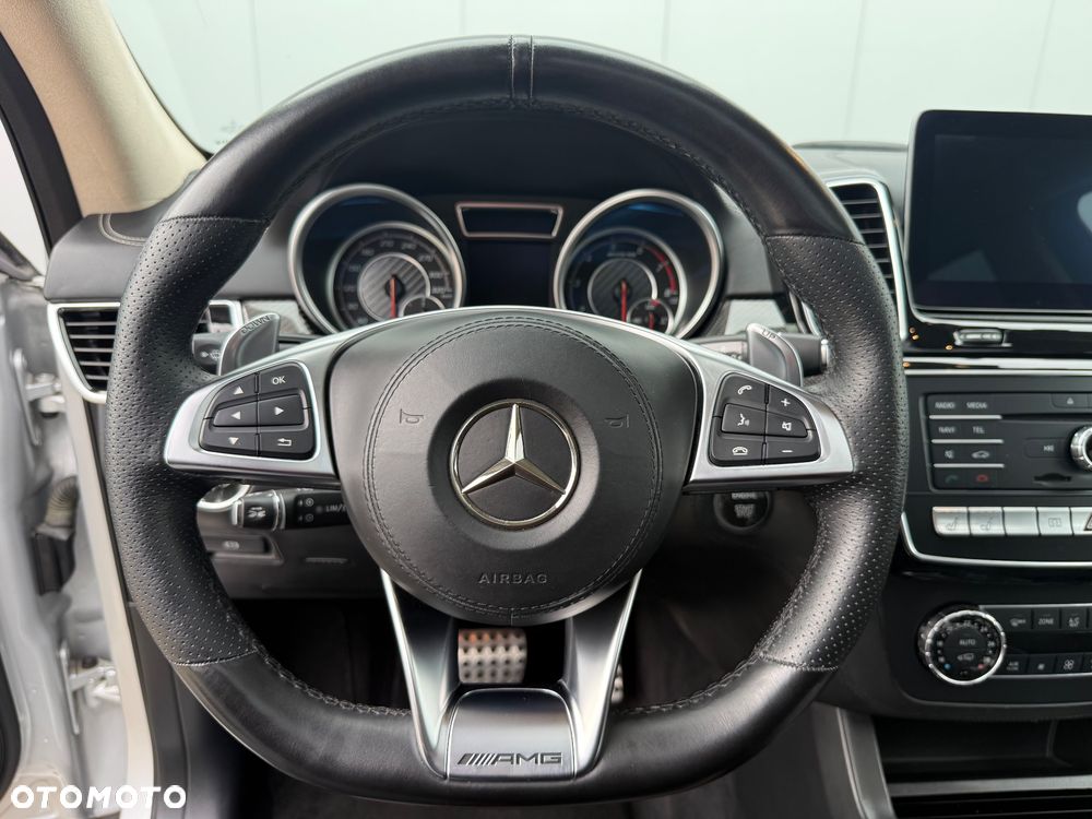 Mercedes-Benz GLS AMG 63 4Matic AMG Speedshift 7G-TRONIC - 24