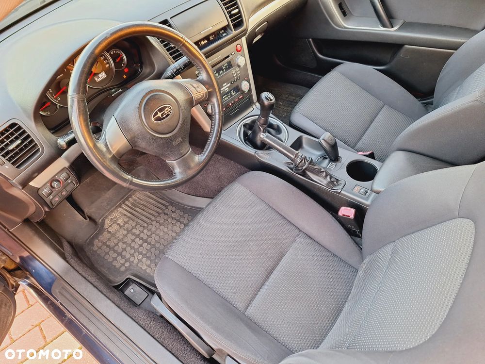 Subaru Legacy Kombi 2.0R Comfort - 21