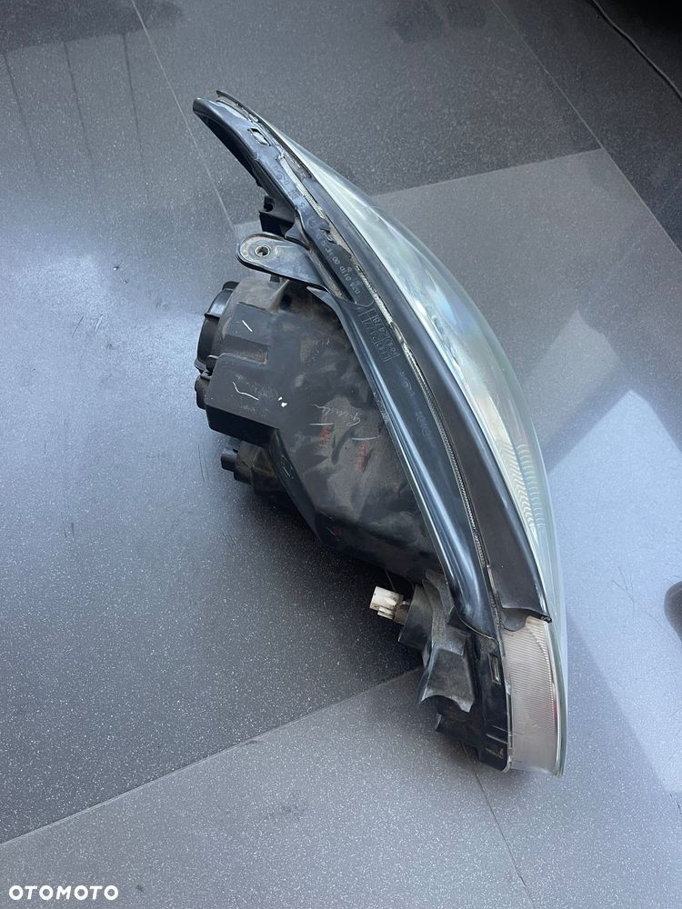 HYUNDAI GETZ LIFT LAMPA PRZEDNIA LEWA EUROPA - 2