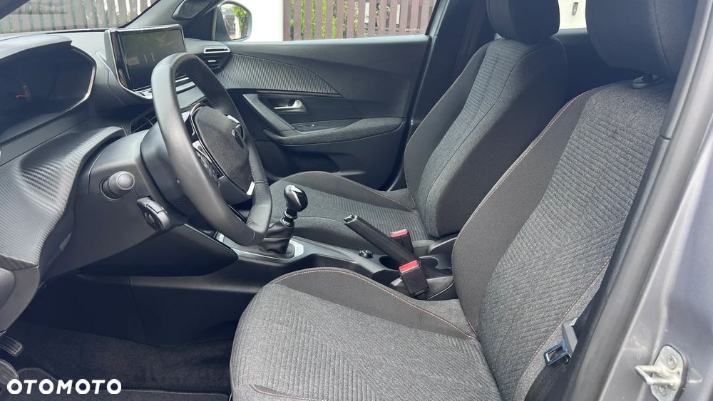 Peugeot 2008 Benzin 100 Style - 17