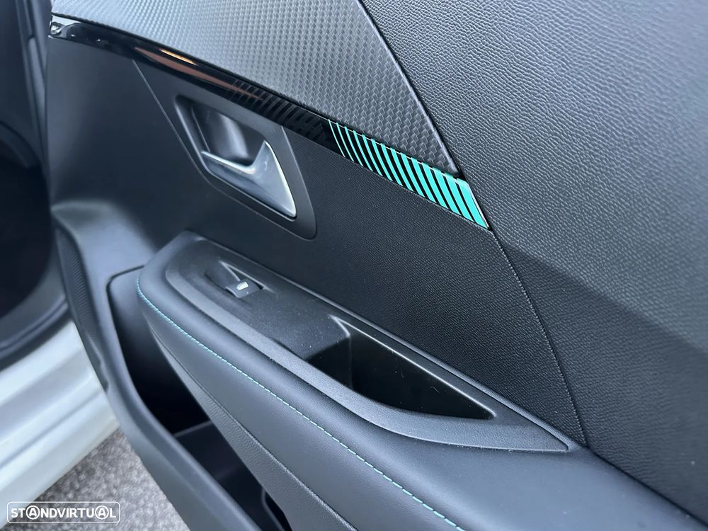 Peugeot e-208 50 kWh Allure Pack - 21