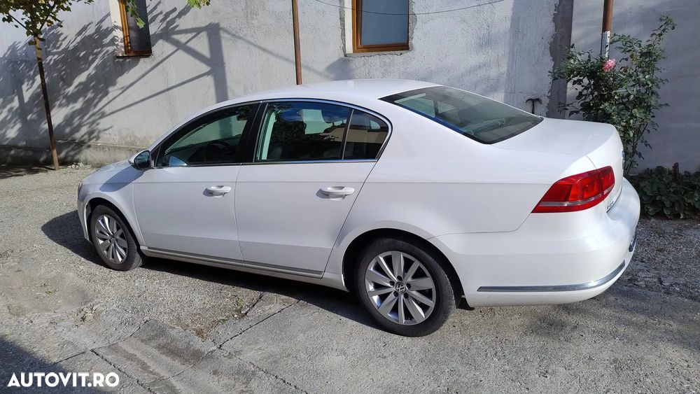 Volkswagen Passat 2.0 TDI BlueMotion Tehnology Comfortline - 1
