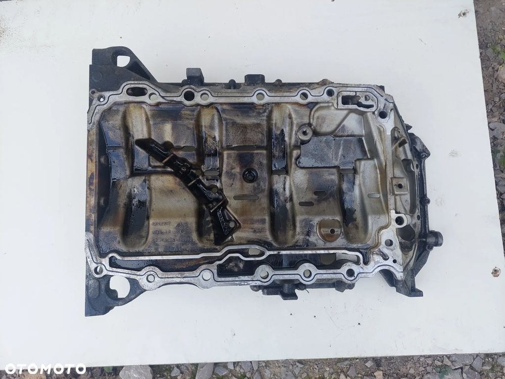 AUDI A4 B8 1.8 TFSI CAB CABB MISKA OLEJOWA GD01567 - 1