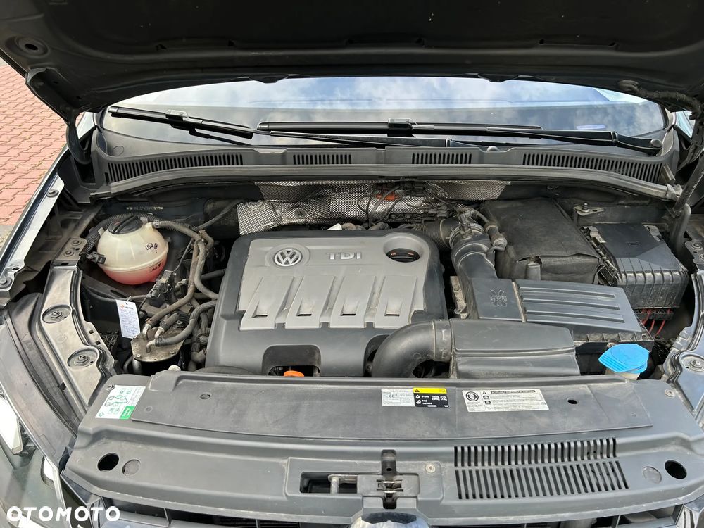 Volkswagen Sharan 2.0 TDI Comfortline DSG - 6
