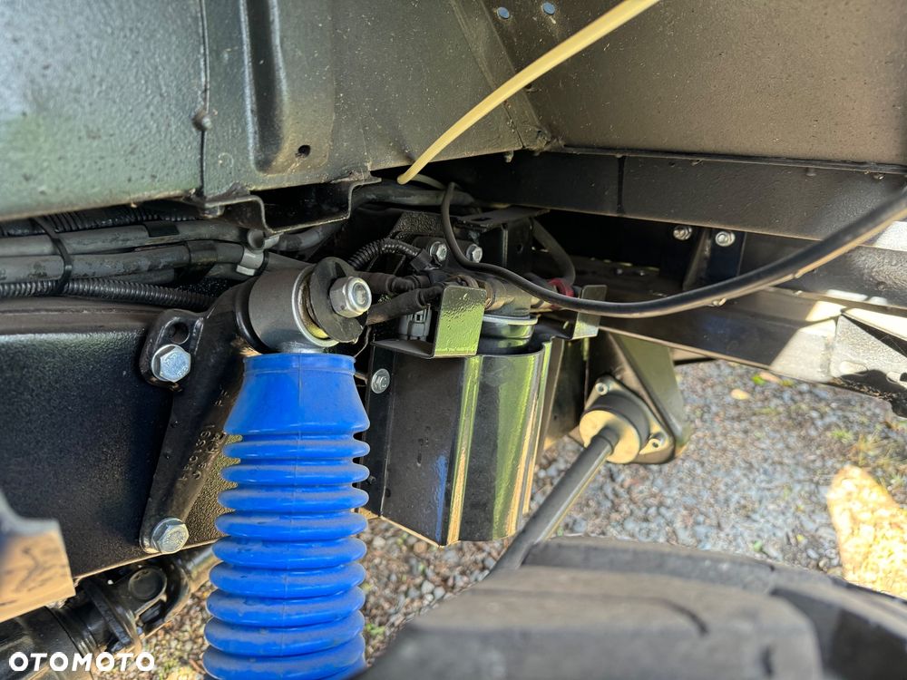 Land Rover Defender 2.5 TDI doublecab - 18