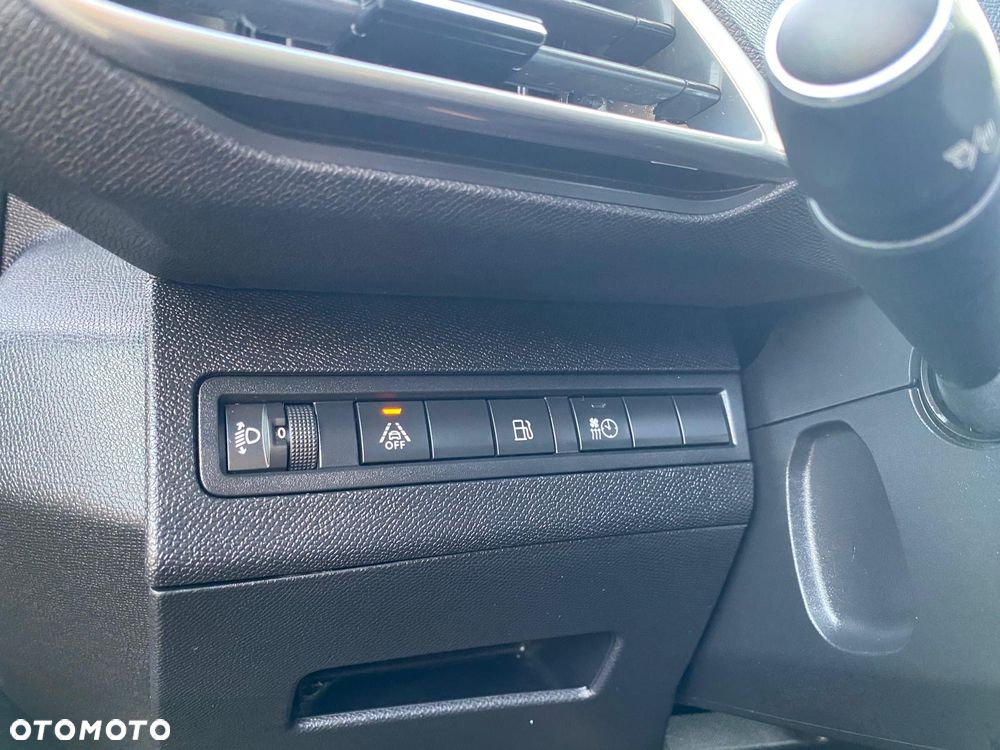 Peugeot 3008 225 e-EAT8 Allure Pack - 35